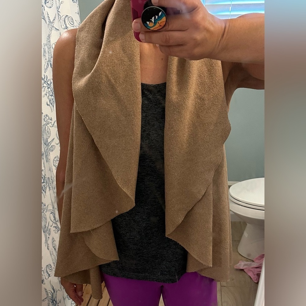 Women's Taupe Draped Open-Front Sweater Vest